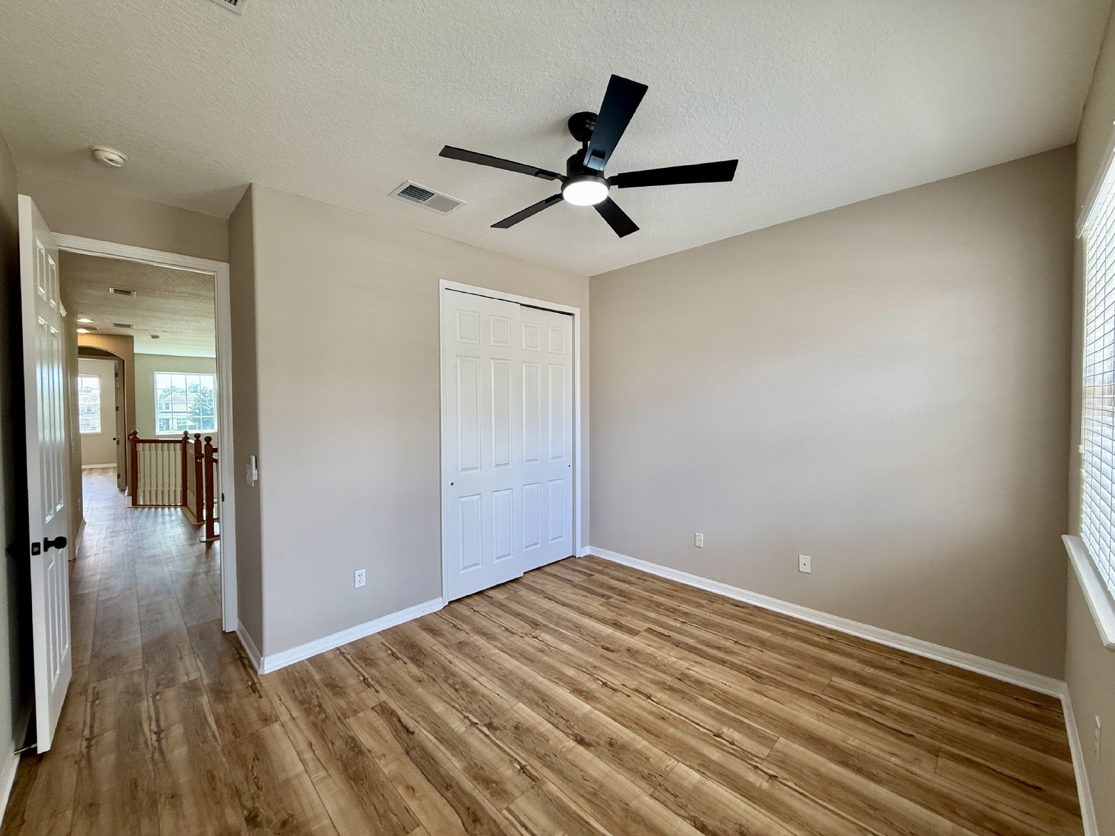 Gorgeous, 3/2.5 Two-Story Townhome in Gated Woodland Terrace at Timber Springs with Pond View! property image