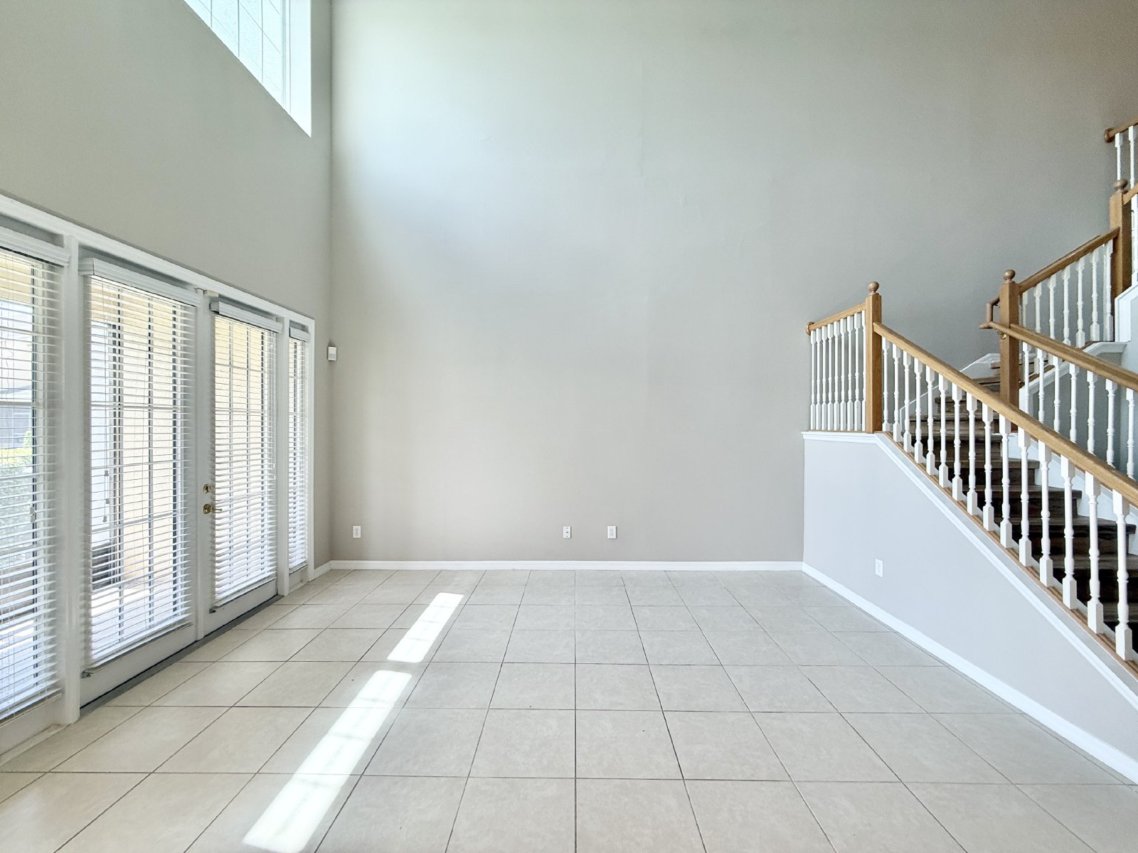 Gorgeous, 3/2.5 Two-Story Townhome in Gated Woodland Terrace at Timber Springs with Pond View! property image